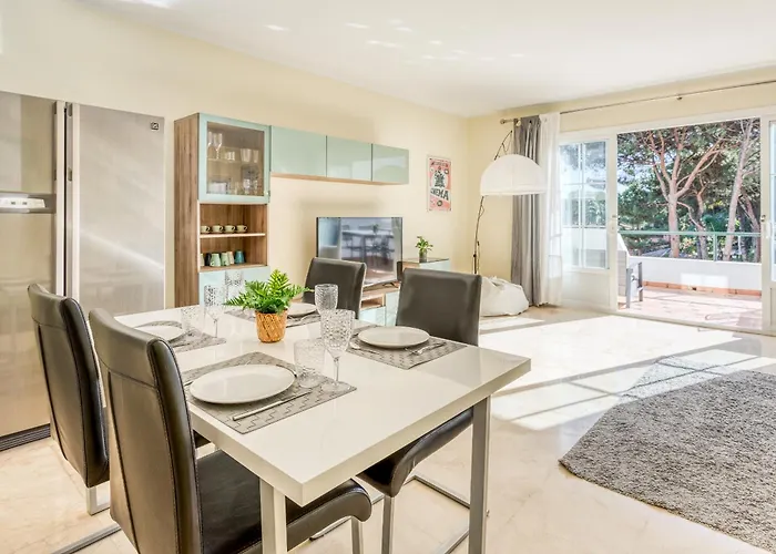 Life El Presidente Penthouse Pool View *