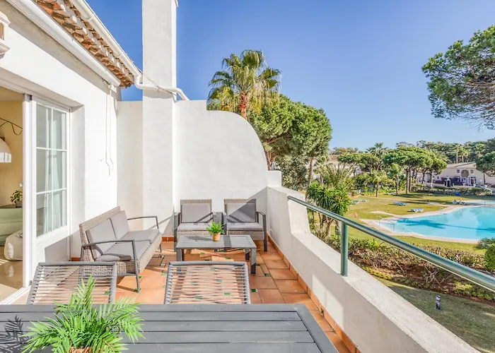 Life El Presidente Penthouse Pool View * Estepona