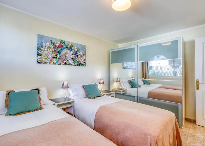 Life El Presidente Penthouse Pool View 아파트 에스테포나