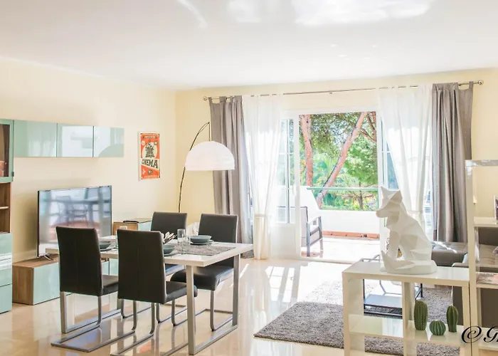 아파트 Life El Presidente Penthouse Pool View 에스테포나