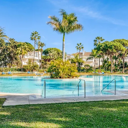 Life El Presidente Penthouse Pool View *