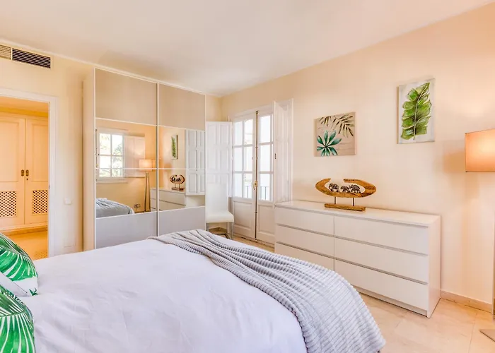 Life El Presidente Penthouse Pool View *