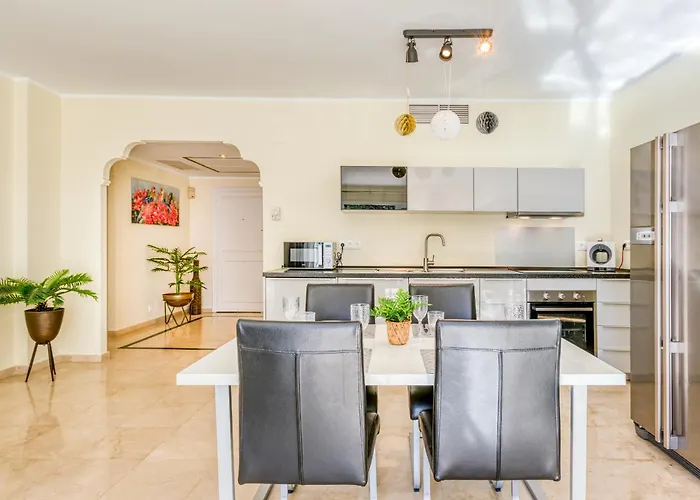 Life El Presidente Penthouse Pool View Estepona