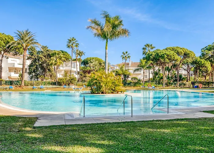 Life El Presidente Penthouse Pool View *